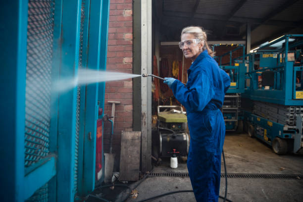 Best Warehouse Cleaning  in Buna, TX